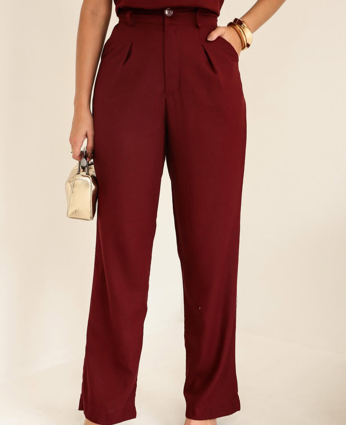 Conjunto moderno Vinho